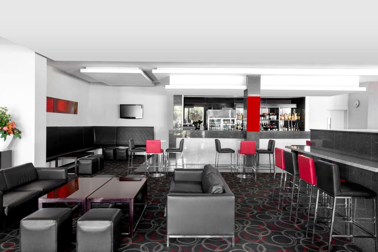 Mantra Melbourne Airport Hotel Eksteriør billede