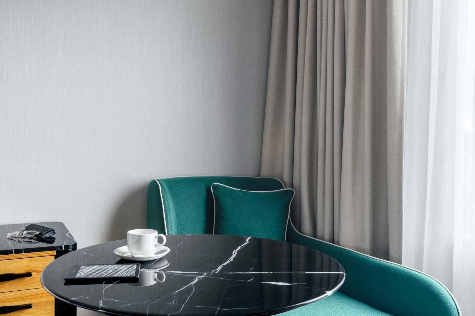 Mantra Melbourne Airport Hotel Eksteriør billede