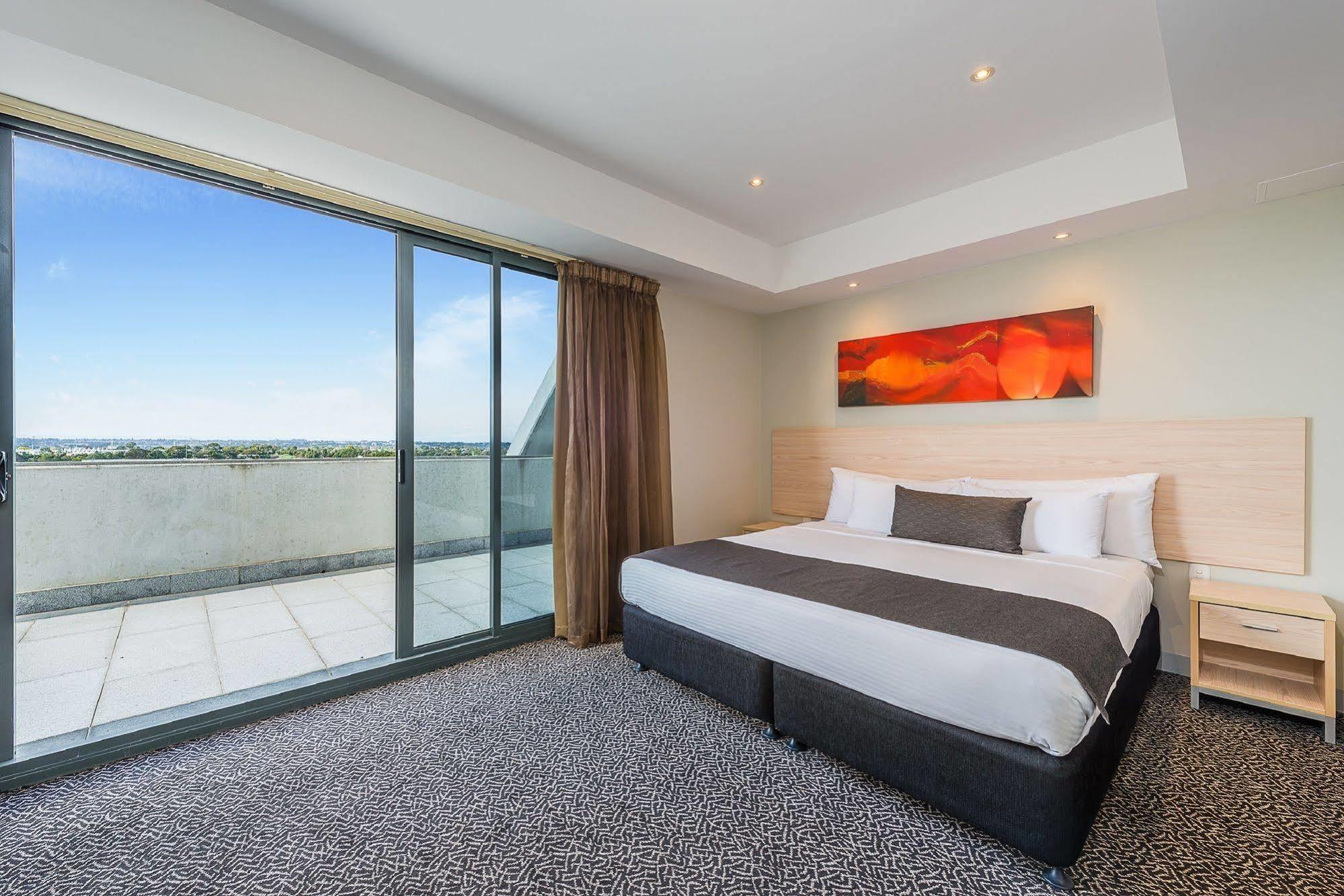 Mantra Melbourne Airport Hotel Eksteriør billede
